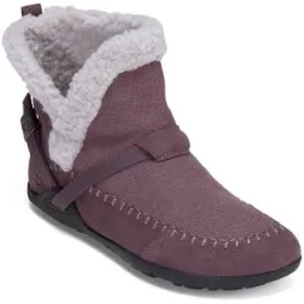 XeroShoes Boots Size 9 Ashland lined in sort of mauve purple with Faux shearling